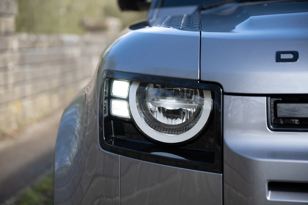 2021 Land Rover Defender 90 - Image 31 of 31