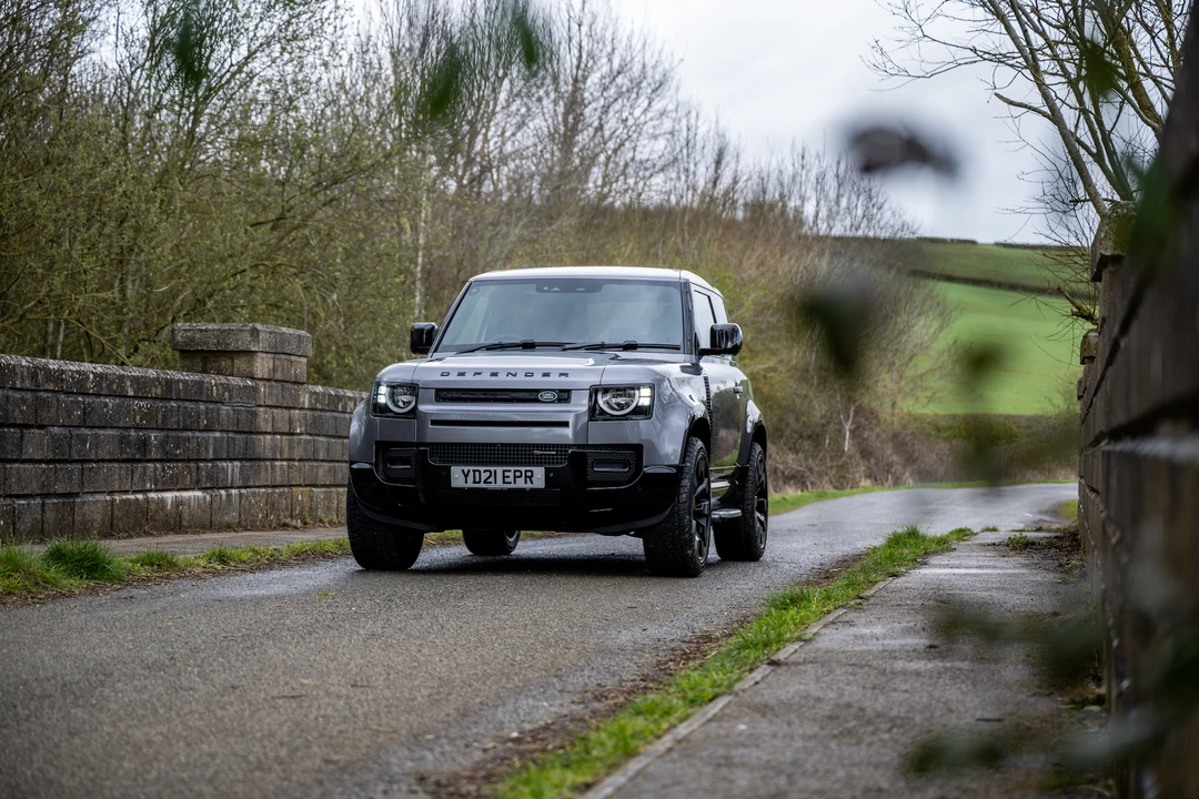 2021 Land Rover Defender 90 - Image 12 of 31