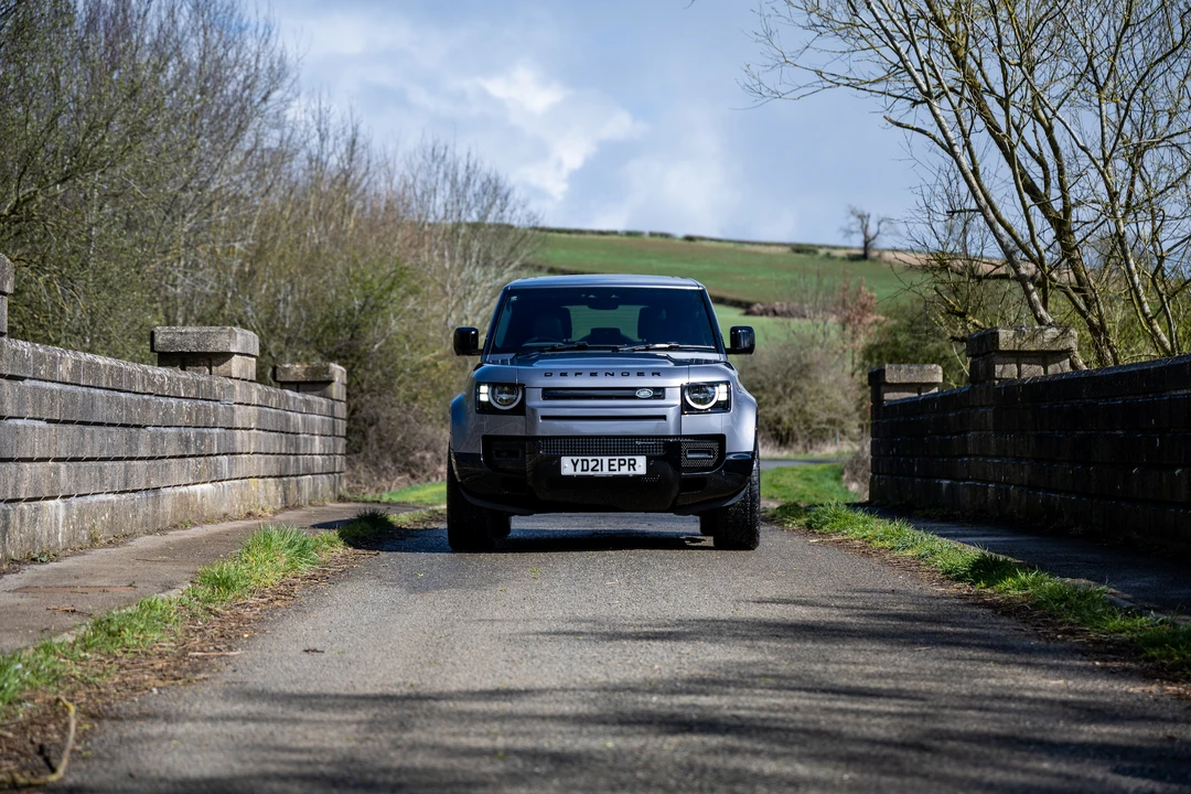 2021 Land Rover Defender 90 - Image 23 of 31