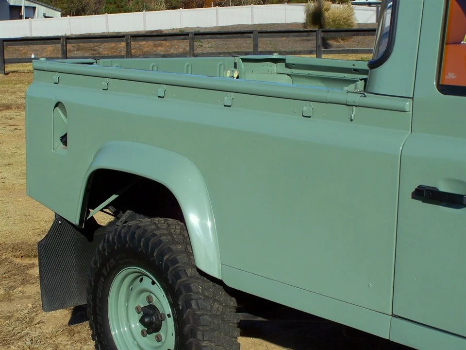 2021 Land Rover Defender L663 - Image 23 of 31