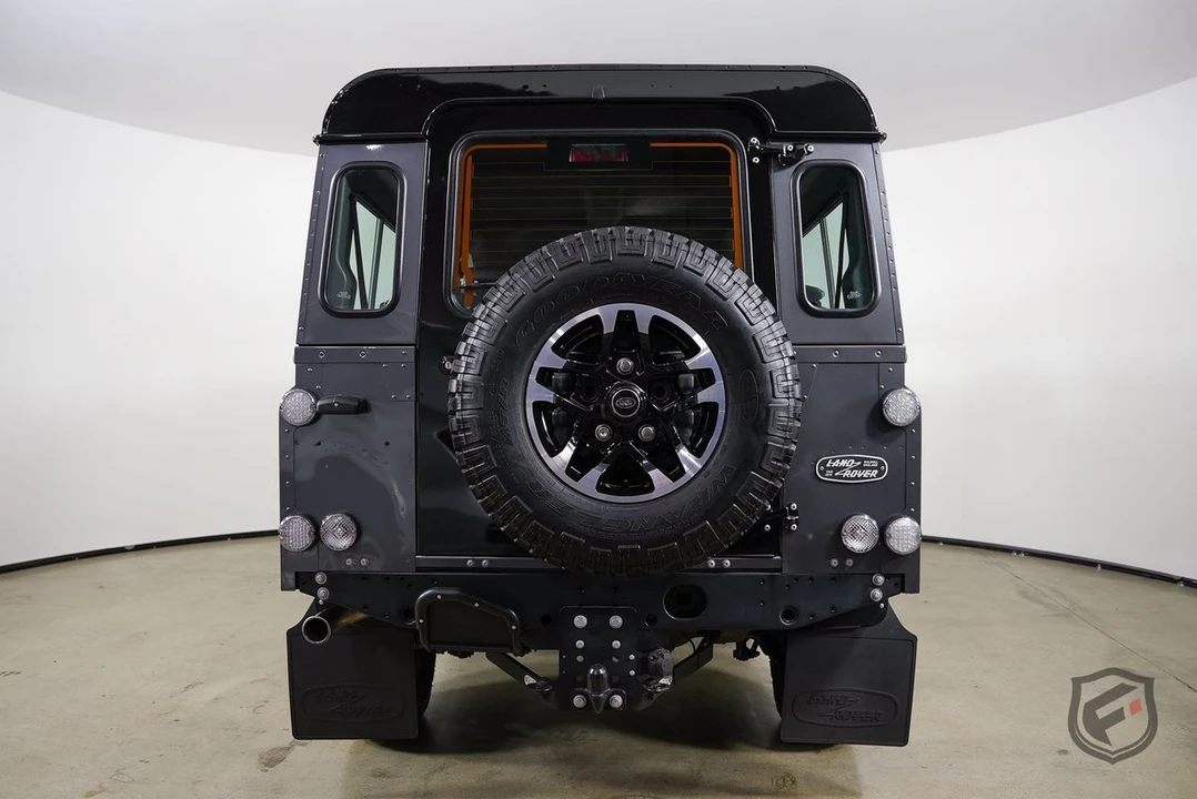 2021 Land Rover Defender L663 - Image 8 of 21