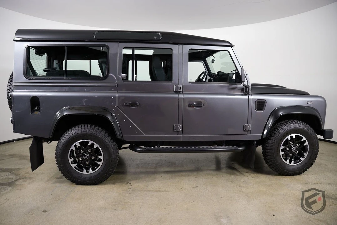 2021 Land Rover Defender L663 - Image 10 of 21