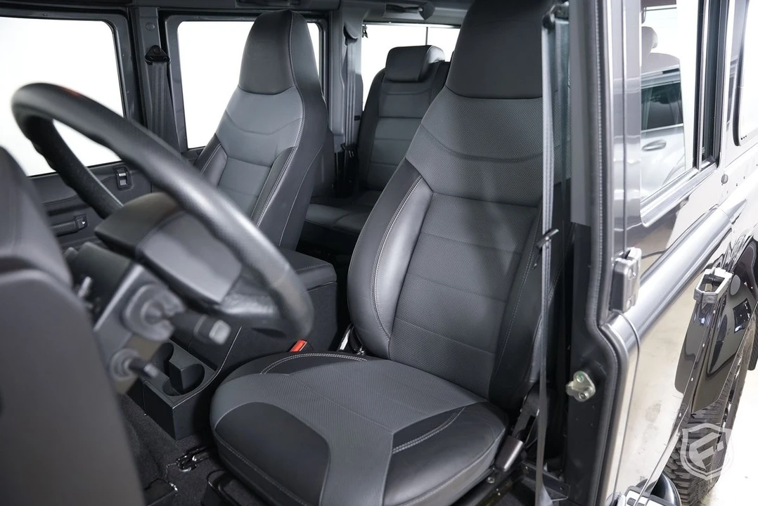 2021 Land Rover Defender L663 - Image 20 of 21