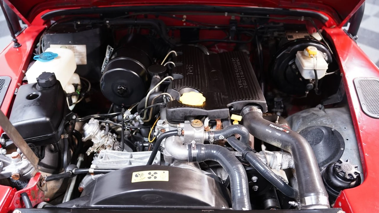 2021 Land Rover Defender L663 - Image 4 of 12