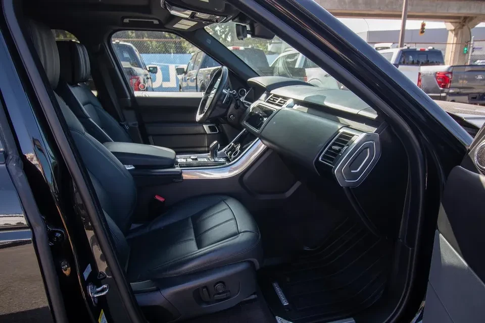 2021 Land Rover Range Rover L405 - Image 14 of 16