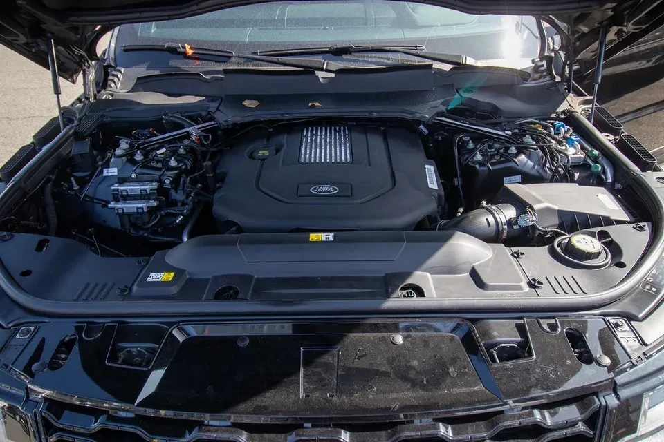 2021 Land Rover Range Rover L405 - Image 7 of 16