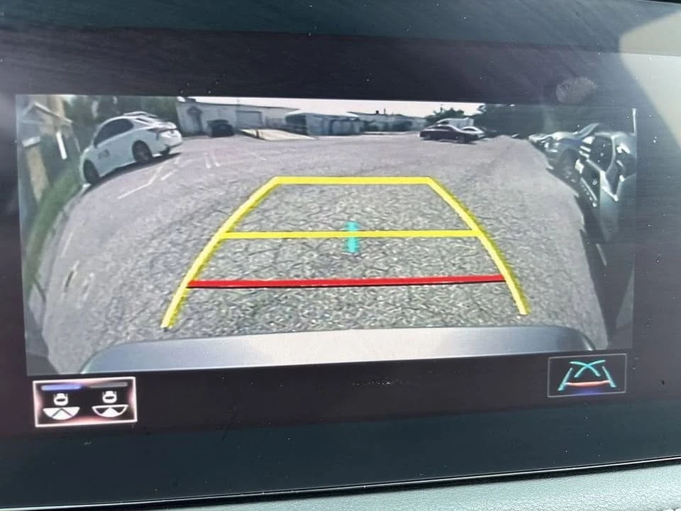 2021 Lexus LS 5th Gen - Image 16 of 20