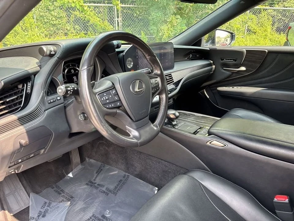 2021 Lexus LS 5th Gen - Image 11 of 20