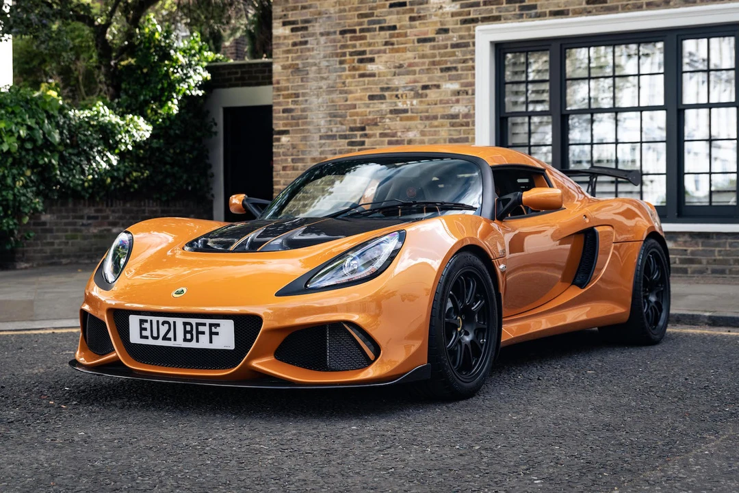 2021 Lotus Exige Series 3 - Image 2 of 31