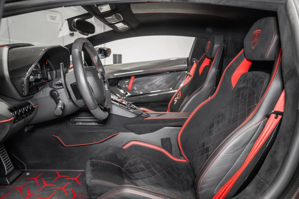 2021 Lamborghini Aventador SVJ LP770-4 - Image 2 of 31