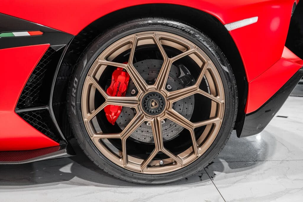 2021 Lamborghini Aventador SVJ LP770-4 - Image 14 of 31