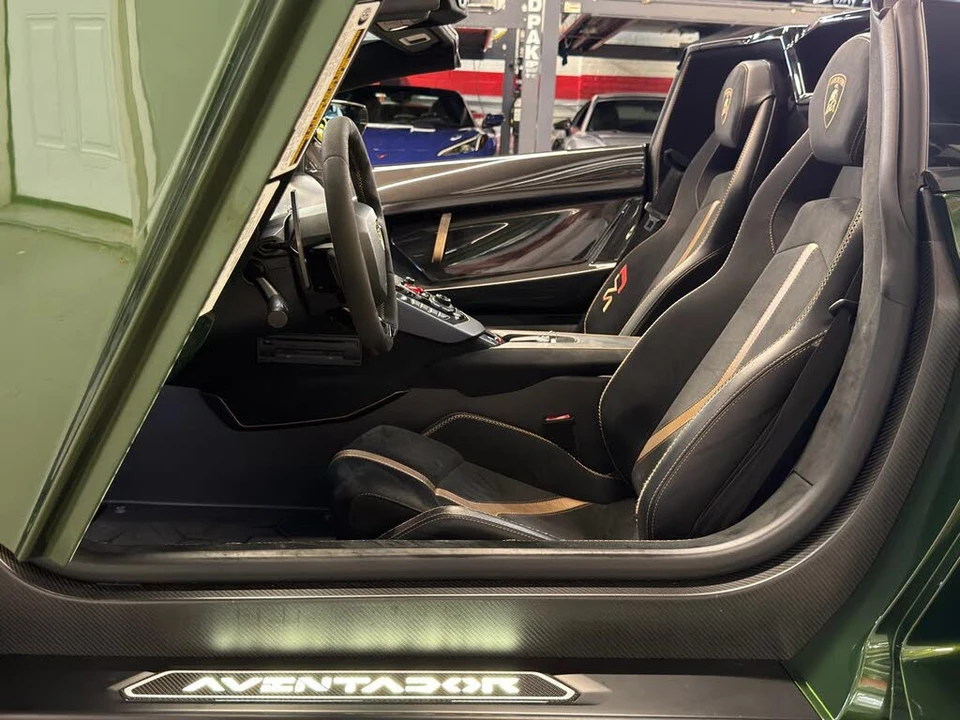2021 Lamborghini Aventador SVJ LP770-4 - Image 19 of 31