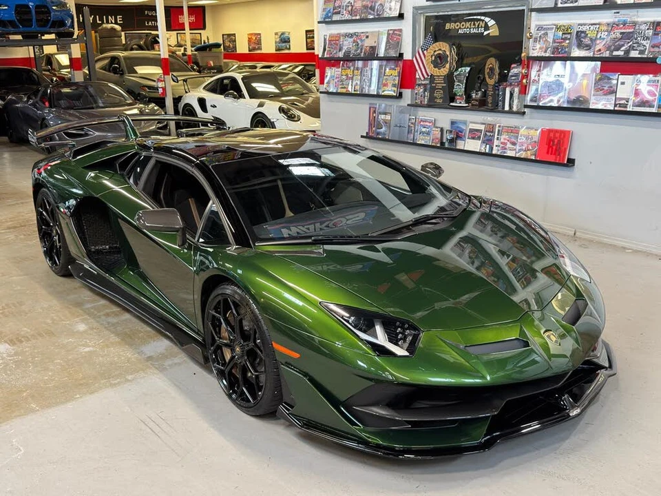 2021 Lamborghini Aventador SVJ LP770-4 - Image 4 of 31