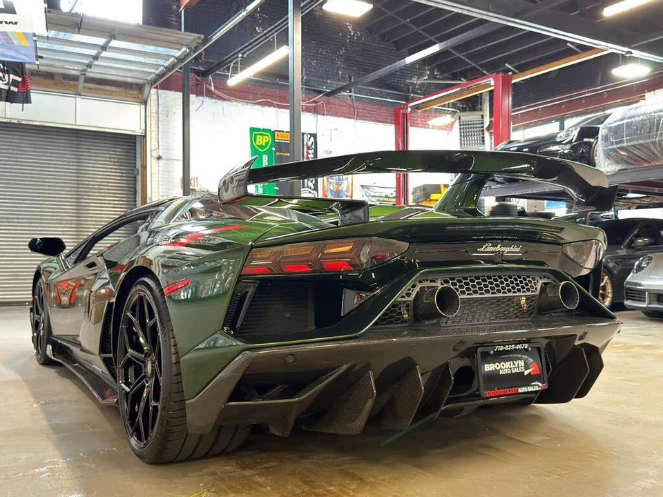 2021 Lamborghini Aventador SVJ LP770-4 - Image 11 of 31
