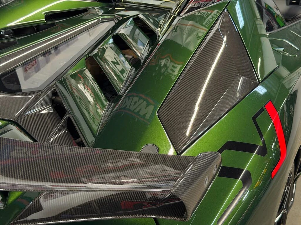 2021 Lamborghini Aventador SVJ LP770-4 - Image 26 of 31