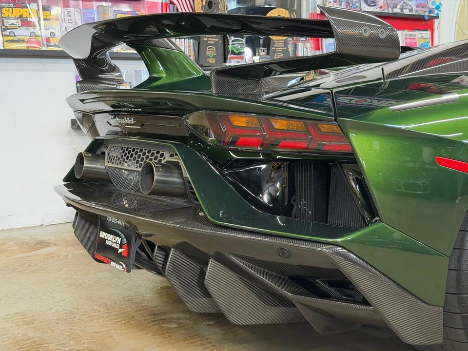 2021 Lamborghini Aventador SVJ LP770-4 - Image 30 of 31