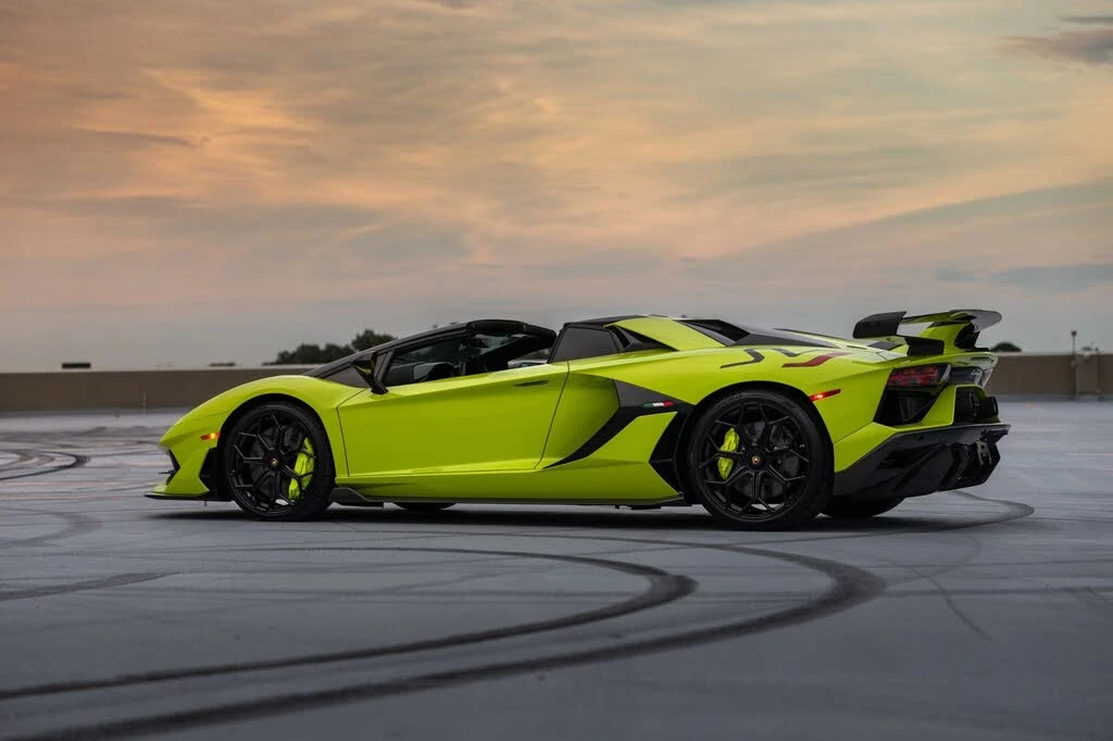 2021 Lamborghini Aventador SVJ LP770-4 - Image 6 of 20