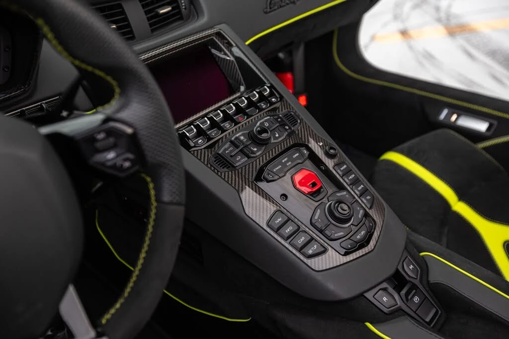 2021 Lamborghini Aventador SVJ LP770-4 - Image 13 of 20