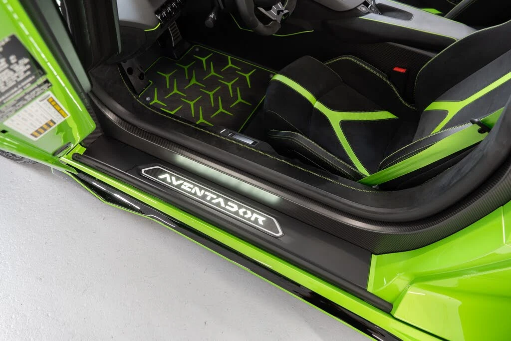 2021 Lamborghini Aventador SVJ LP770-4 - Image 24 of 31