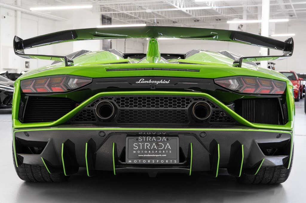 2021 Lamborghini Aventador SVJ LP770-4 - Image 13 of 31
