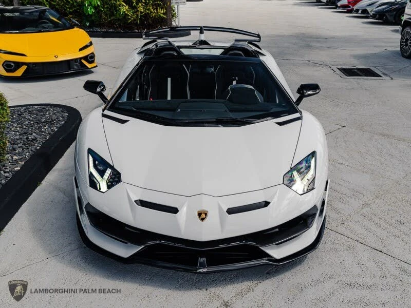 2021 Lamborghini Aventador SVJ LP770-4 - Image 11 of 31