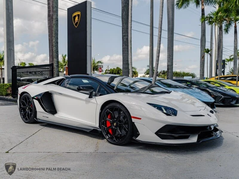 2021 Lamborghini Aventador SVJ LP770-4 - Image 10 of 31
