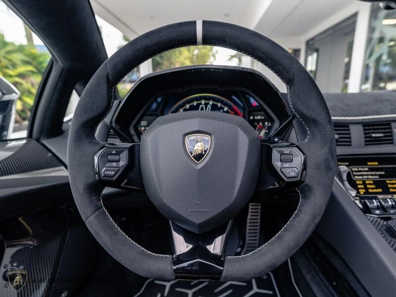 2021 Lamborghini Aventador SVJ LP770-4 - Image 31 of 31
