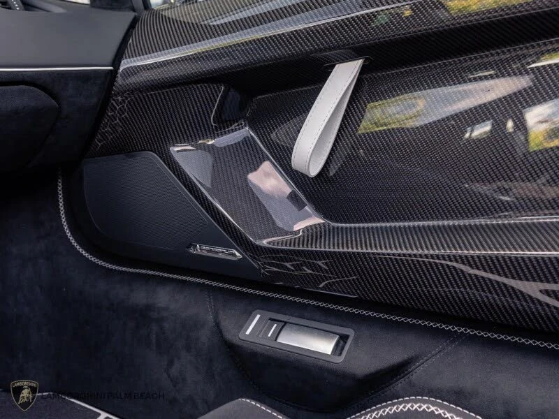 2021 Lamborghini Aventador SVJ LP770-4 - Image 22 of 31