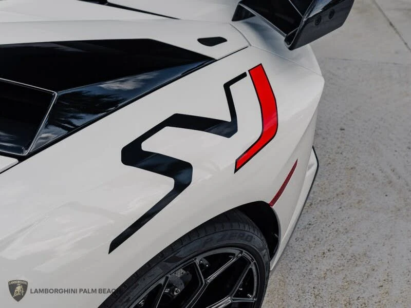 2021 Lamborghini Aventador SVJ LP770-4 - Image 15 of 31
