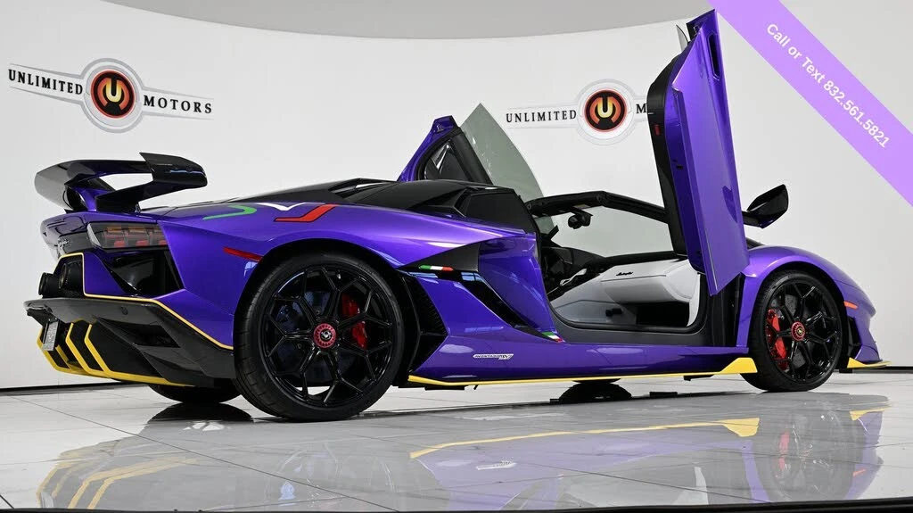 2021 Lamborghini Aventador SVJ LP770-4 - Image 11 of 31