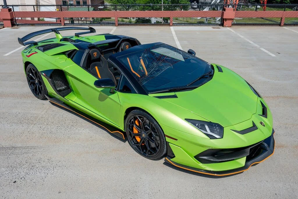 2021 Lamborghini Aventador SVJ LP770-4 - Image 2 of 31