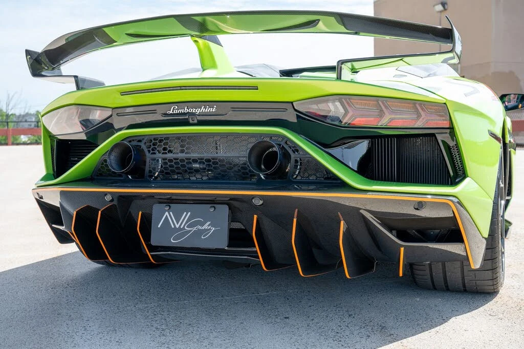 2021 Lamborghini Aventador SVJ LP770-4 - Image 11 of 31