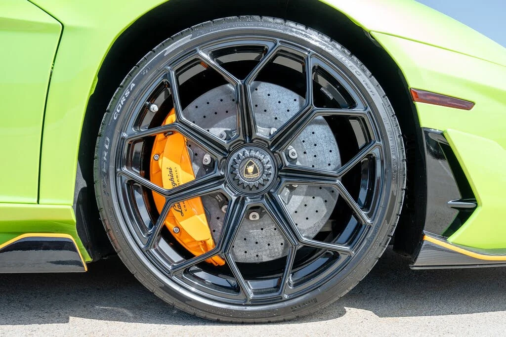 2021 Lamborghini Aventador SVJ LP770-4 - Image 19 of 31