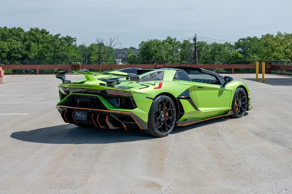 2021 Lamborghini Aventador SVJ LP770-4 - Image 10 of 31