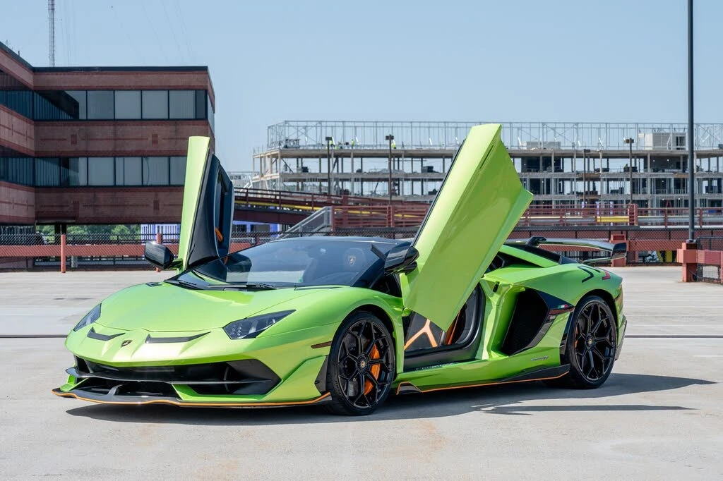 2021 Lamborghini Aventador SVJ LP770-4 - Image 12 of 31