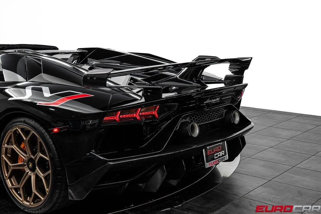 2021 Lamborghini Aventador SVJ LP770-4 Roadster - Image 24 of 31