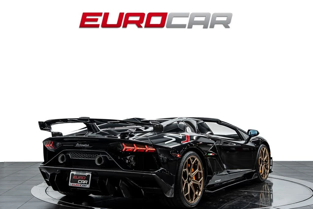 2021 Lamborghini Aventador SVJ LP770-4 Roadster - Image 6 of 31