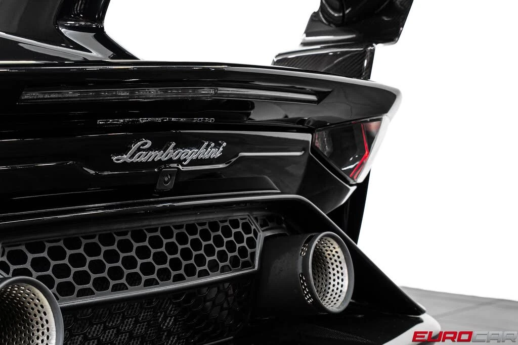 2021 Lamborghini Aventador SVJ LP770-4 Roadster - Image 29 of 31