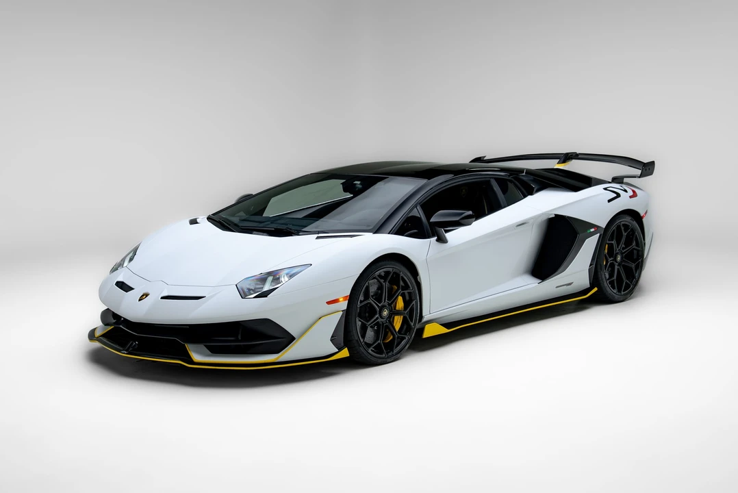 2021 Lamborghini Aventador SVJ LP770-4 - Image 8 of 31