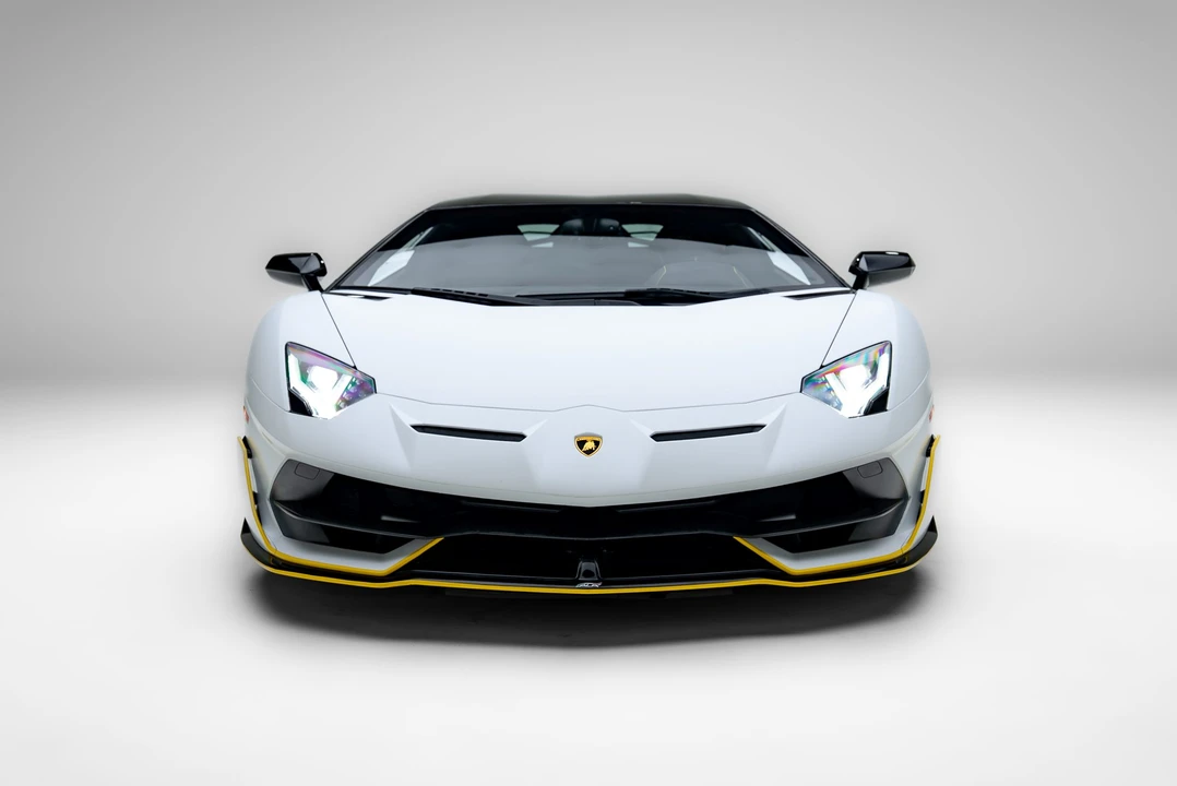 2021 Lamborghini Aventador SVJ LP770-4 - Image 4 of 31