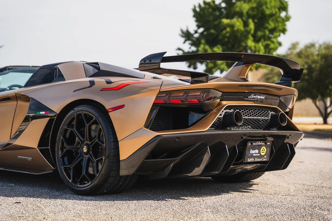 2021 Lamborghini Aventador S LP740-4 Roadster - Image 20 of 31
