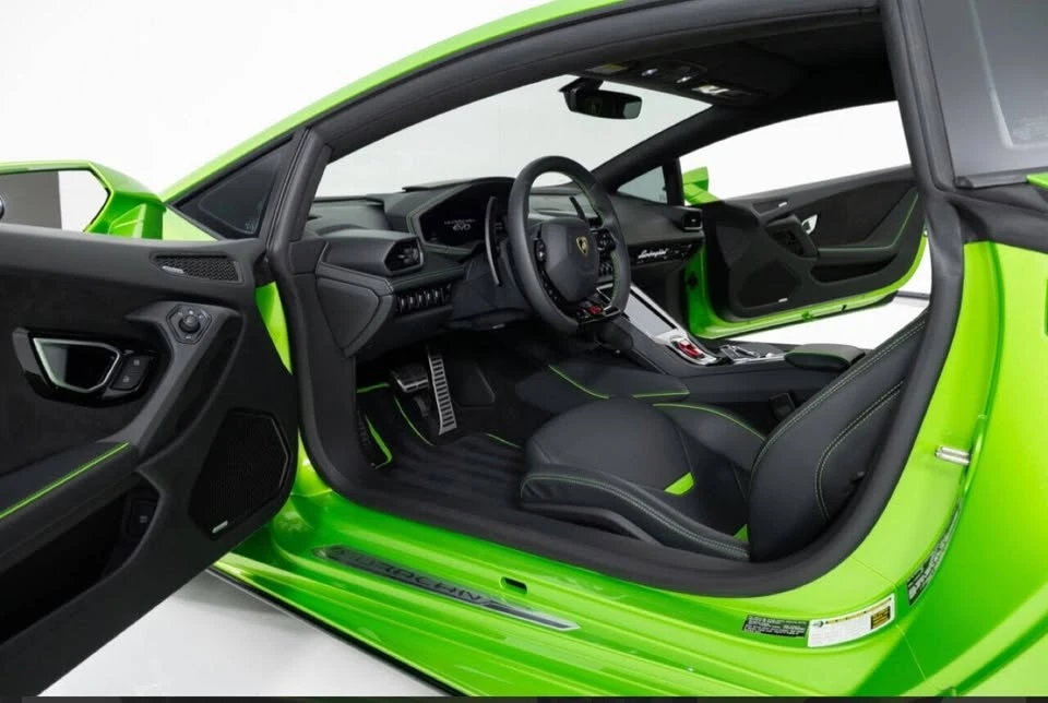 2021 Lamborghini Huracan - Image 8 of 14