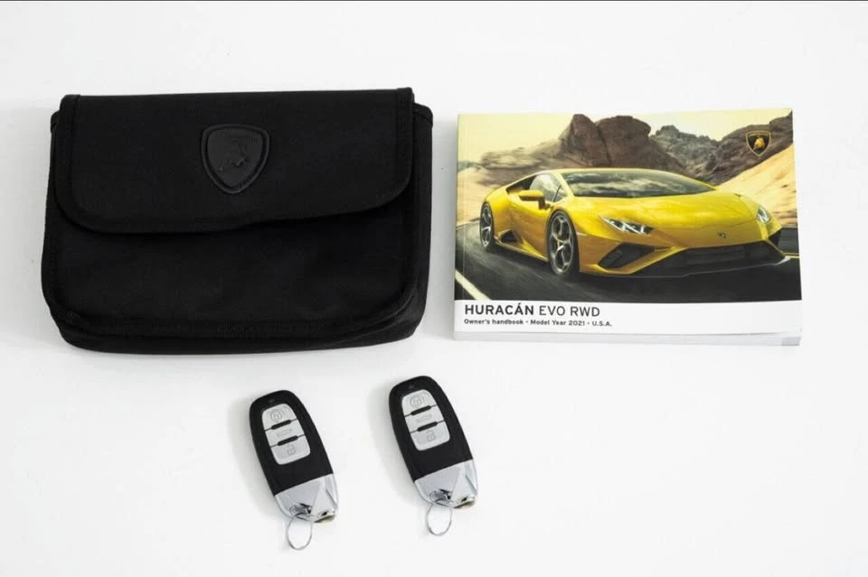 2021 Lamborghini Huracan - Image 13 of 14