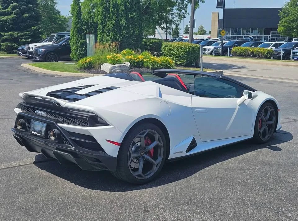 2021 Lamborghini Huracan - Image 4 of 10