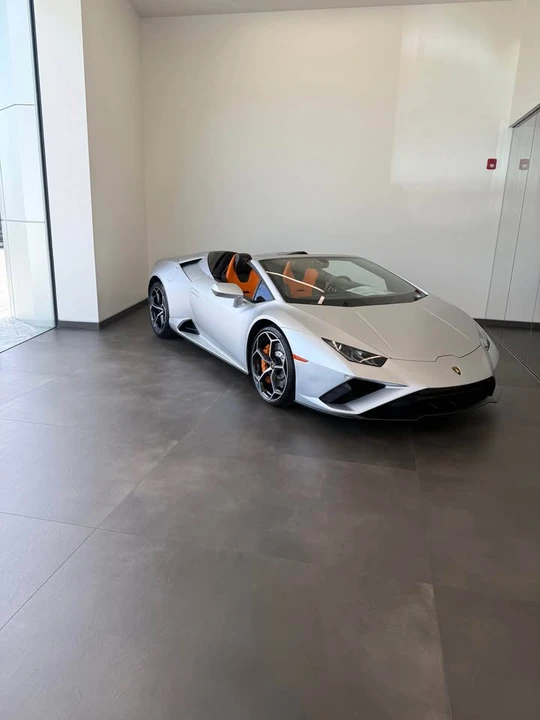 2021 Lamborghini Huracan - Image 12 of 14