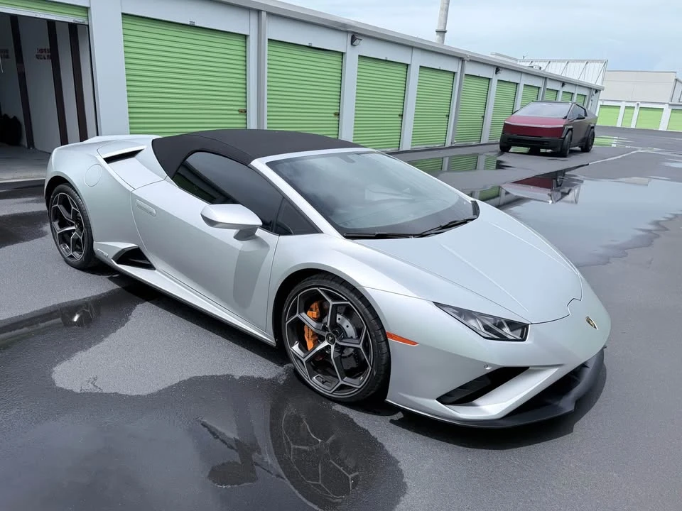 2021 Lamborghini Huracan - Image 2 of 14