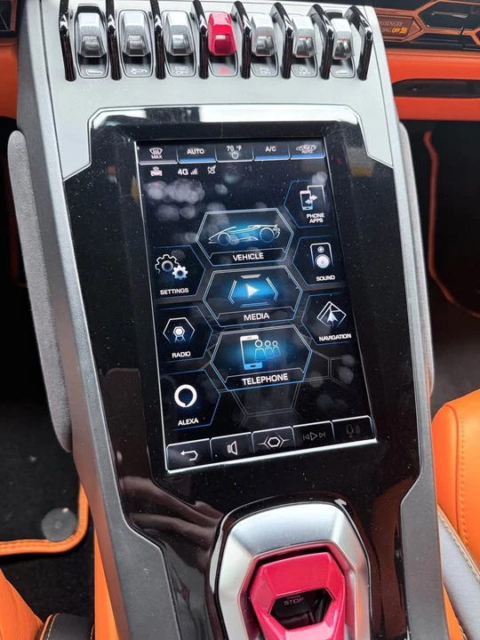 2021 Lamborghini Huracan - Image 9 of 14