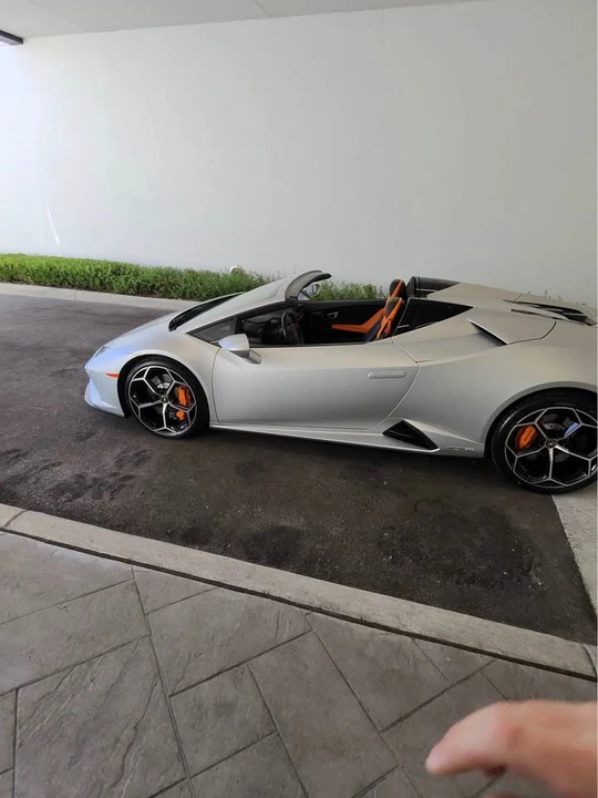 2021 Lamborghini Huracan - Image 11 of 14