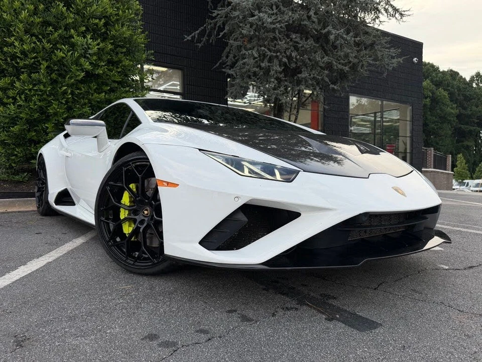2021 Lamborghini Huracan - Image 8 of 31