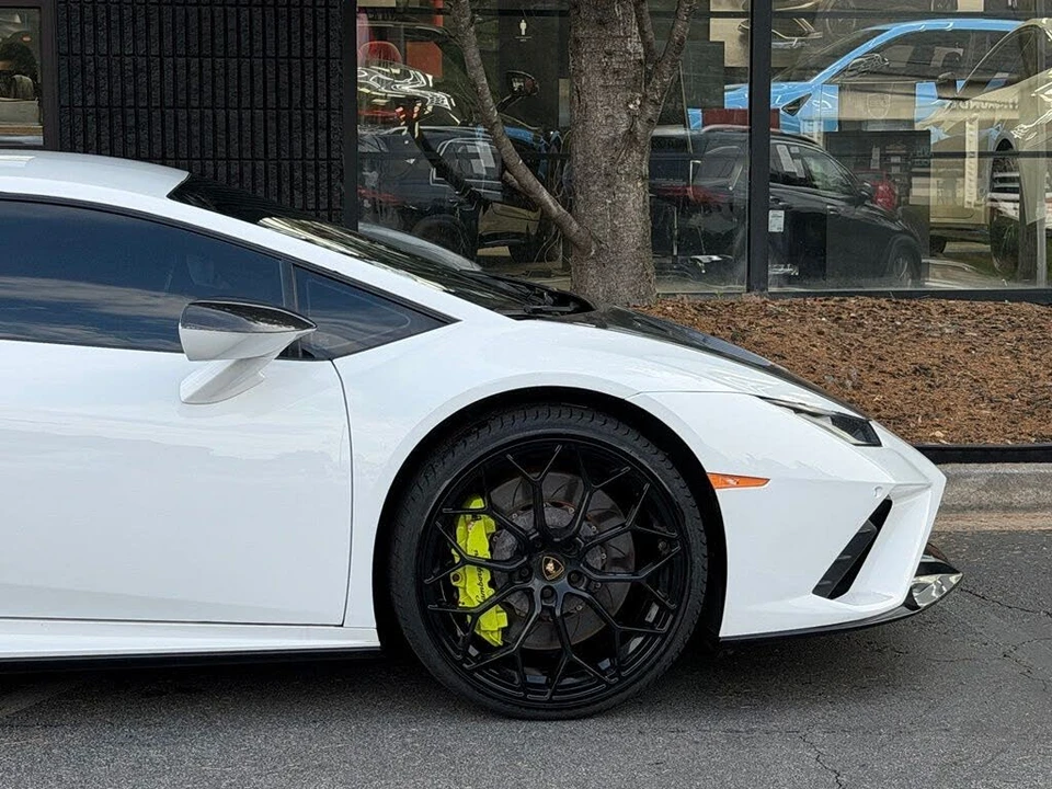2021 Lamborghini Huracan - Image 22 of 31